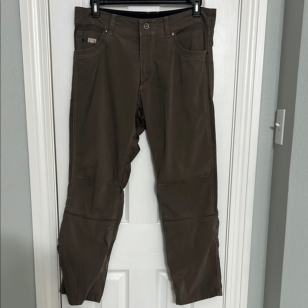 Men's Kuhl Radikl Pants in Dark Brown